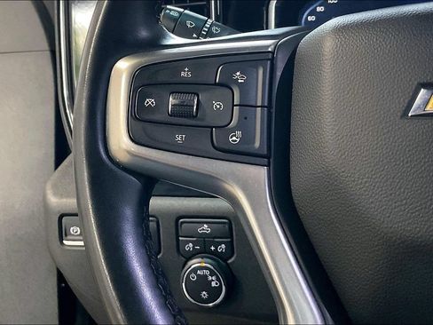 Used 2025 Chevrolet Silverado 1500 LT RWD image 8
