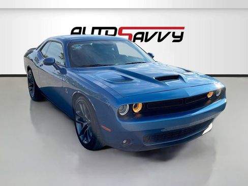 Used 2023 Dodge Challenger R/T Scat Pack RWD image 1