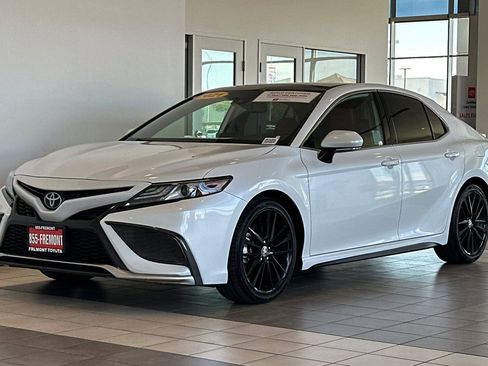 Certified 2021 Toyota Camry XSE image 8