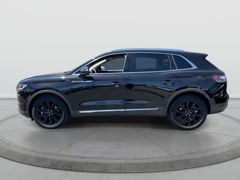 Used 2023 Lincoln Nautilus Reserve w/ Monochromatic Package AWD/4WD image 5
