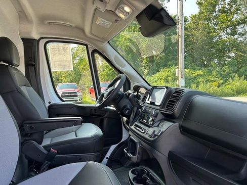 Used 2025 RAM ProMaster 2500 w/ Power Group image 29