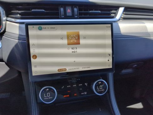 New 2026 Jaguar F-PACE R-Dynamic S image 21