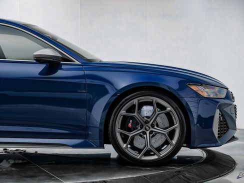 Used 2025 Audi RS 6 performance image 18
