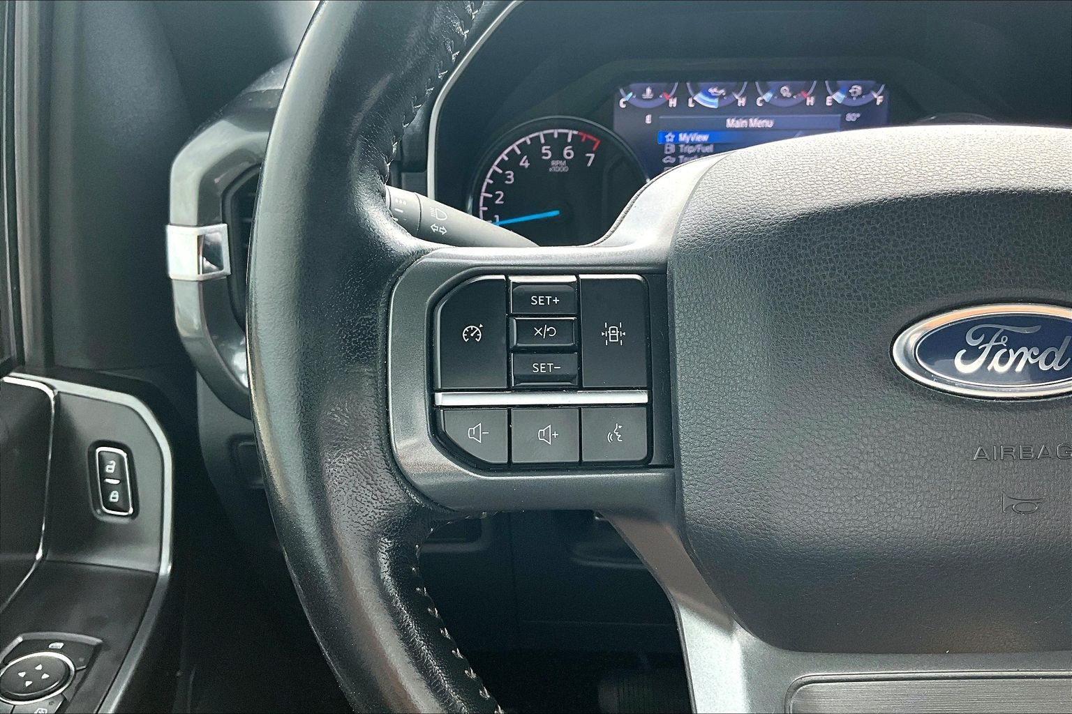 Used 2022 Ford F150 XLT w/ Equipment Group 302A High AWD/4WD image 22