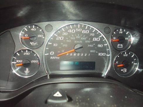 Used 2014 Chevrolet Express 1500 LT w/ LT Preferred Equipment Group AWD/4WD image 19