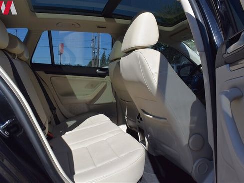 Used 2014 Volkswagen Jetta TDI FWD image 19