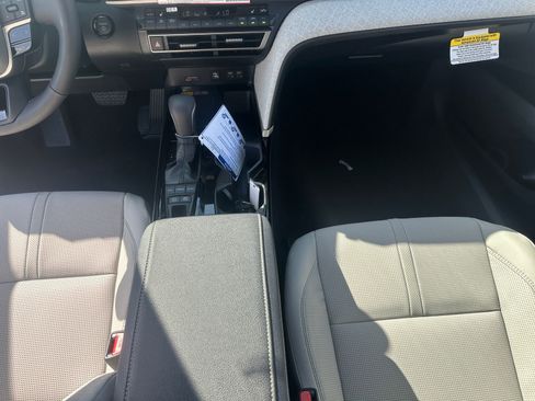 New 2026 Toyota Camry XLE AWD/4WD image 11