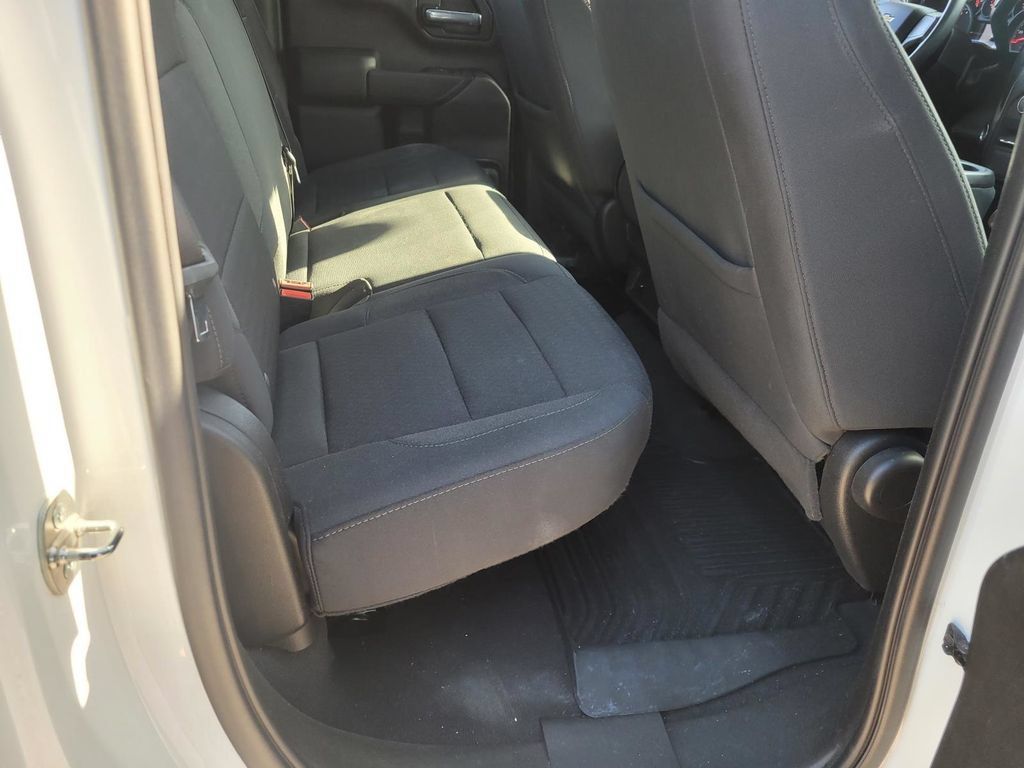Used 2023 Chevrolet Silverado 1500 Custom RWD image 11