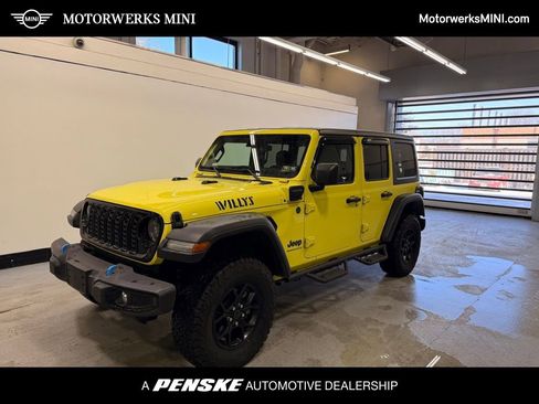 Used 2024 Jeep Wrangler Unlimited image 1