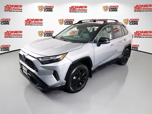 Certified 2024 Toyota RAV4 XSE w/ Advanced Technology Package AWD/4WD image 14