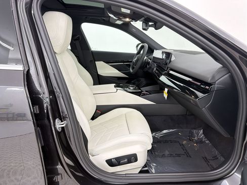 New 2026 BMW 530i RWD image 26