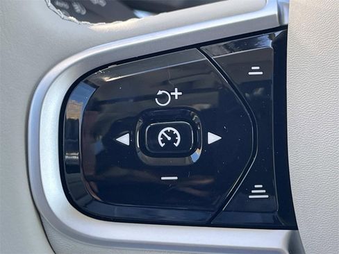 New 2026 Volvo V60 B5 Cross Country Ultra w/ Climate Package image 24