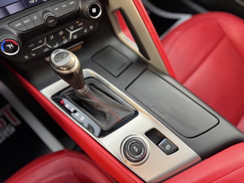 Used 2016 Chevrolet Corvette Z06 w/ 2LZ Preferred Equipment Group image 24