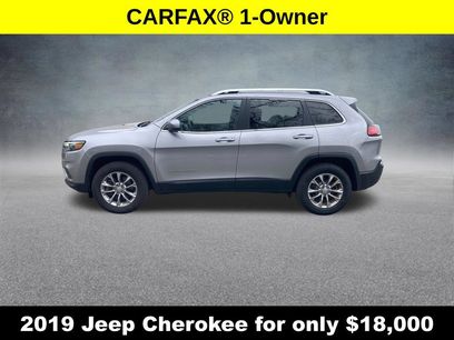 Used 2019 Jeep Cherokee Latitude Plus w/ Cold Weather Group