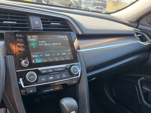 Used 2019 Honda Civic EX image 26