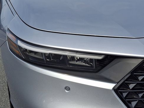 Certified 2023 Honda Accord EX-L image 9