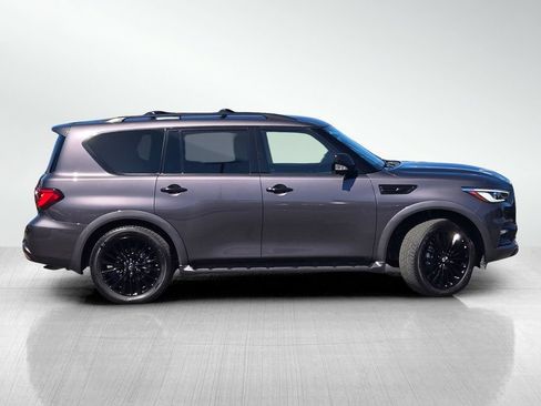 Used 2023 INFINITI QX80 Sensory w/ All-Season Package AWD/4WD image 3
