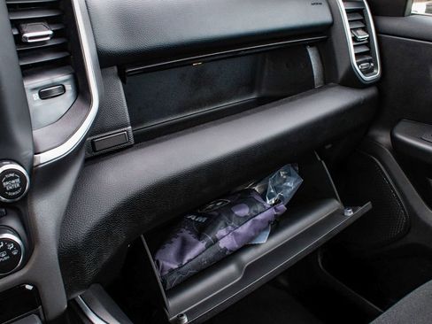 Used 2023 RAM 1500 Big Horn image 18