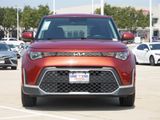 Used 2023 Kia Soul LX w/ LX Technology Package image 3