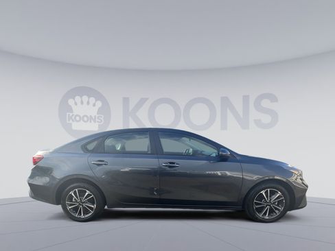 Used 2024 Kia Forte LXS image 8
