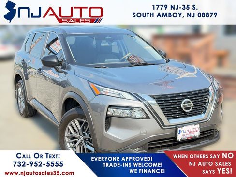 Used 2021 Nissan Rogue S AWD/4WD image 1