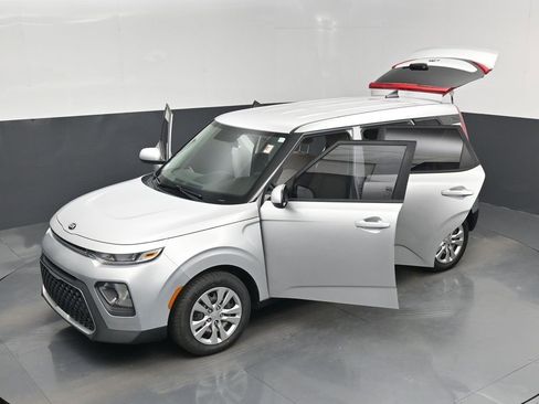 Used 2020 Kia Soul LX image 55