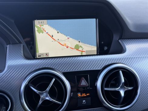 Used 2015 Mercedes-Benz GLK 350 2WD w/ Premium 1 Package image 17