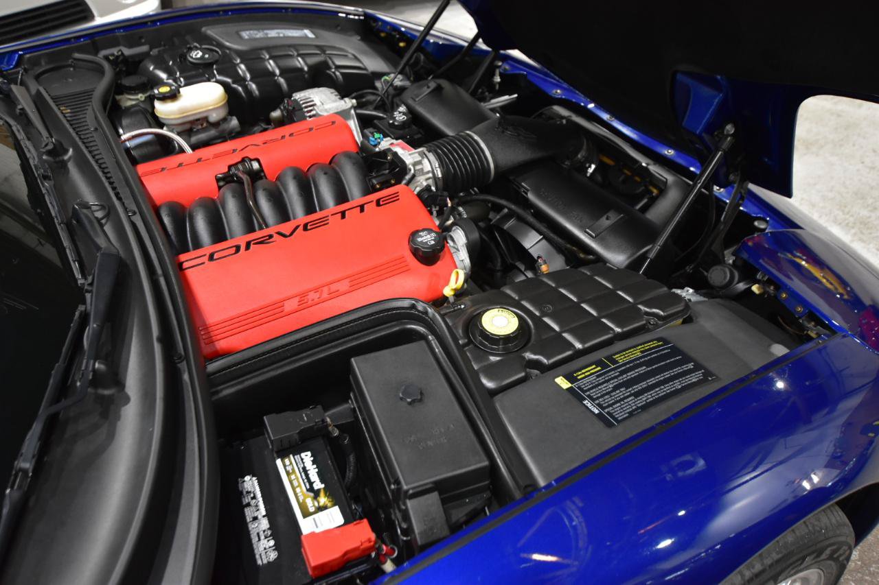 Used 2004 Chevrolet Corvette Z06 w/ Z06 Preferred Equipment Group RWD image 34