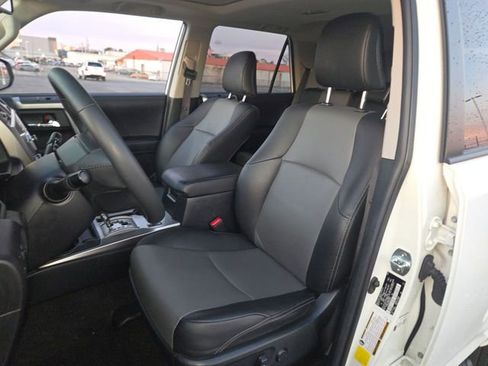 Used 2022 Toyota 4Runner SR5 Premium w/ Moonroof Package image 11