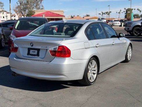 Used 2006 BMW 325i Sedan image 4
