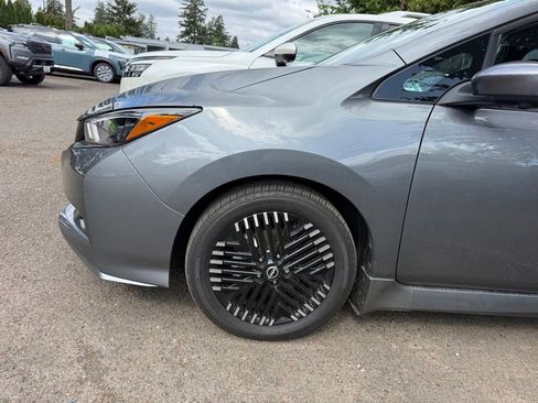 Certified 2024 Nissan Leaf SV Plus FWD image 4