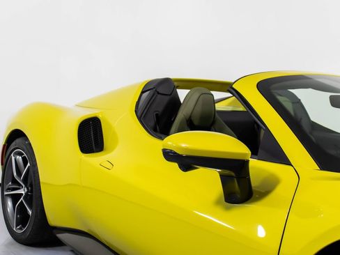 Certified 2023 Ferrari 296 GTS RWD image 15