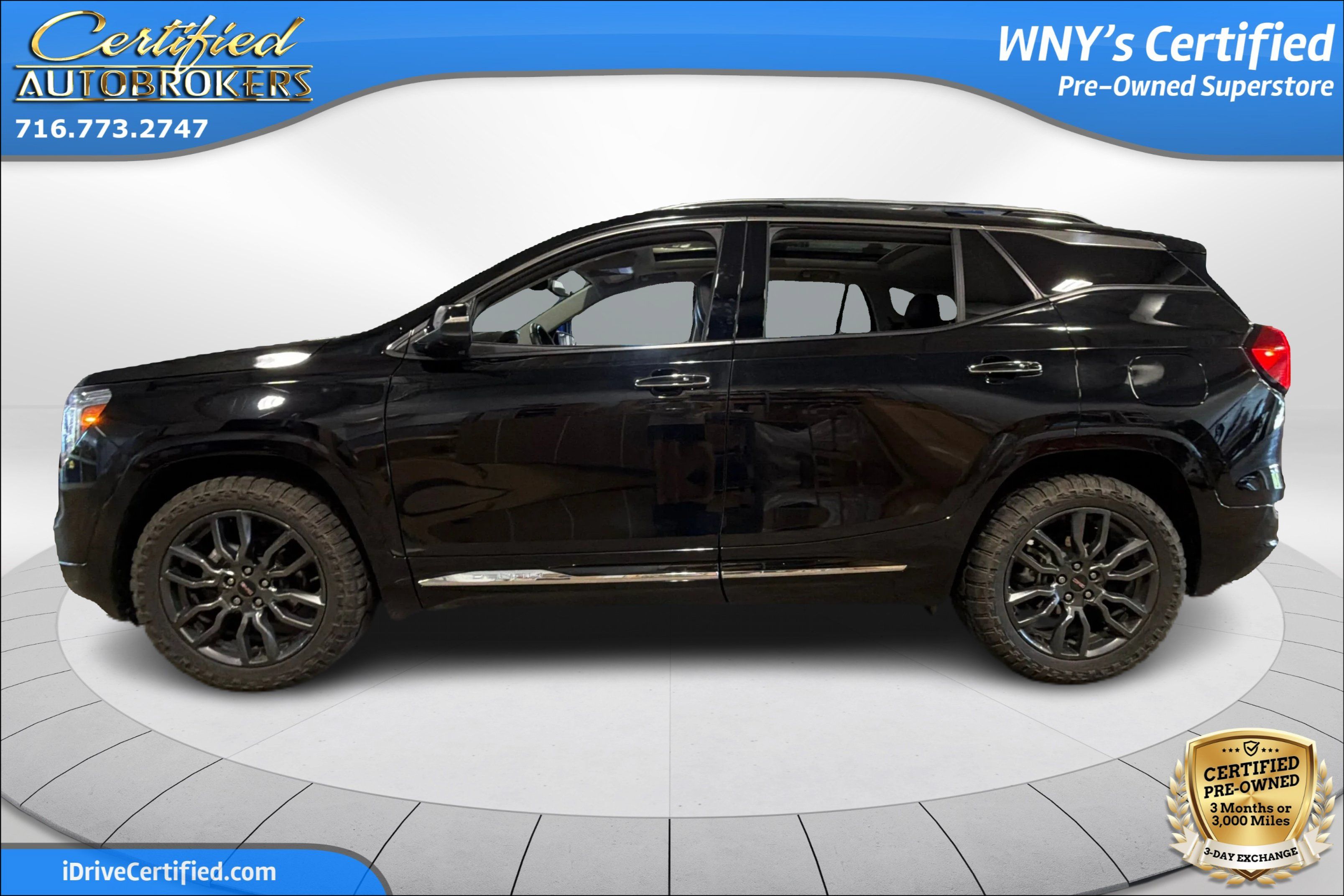 Used 2023 GMC Terrain Denali w/ Black Diamond Edition AWD/4WD image 9
