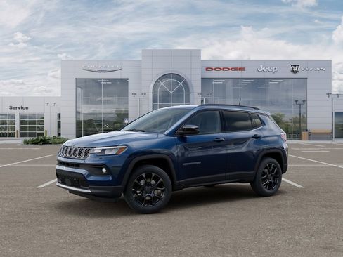 New 2026 Jeep Compass Latitude AWD/4WD image 2