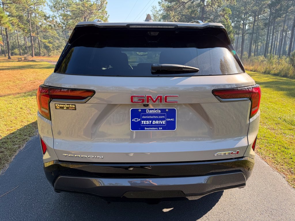 New 2027 GMC Terrain AT4 w/ Convenience Package III AWD/4WD image 4