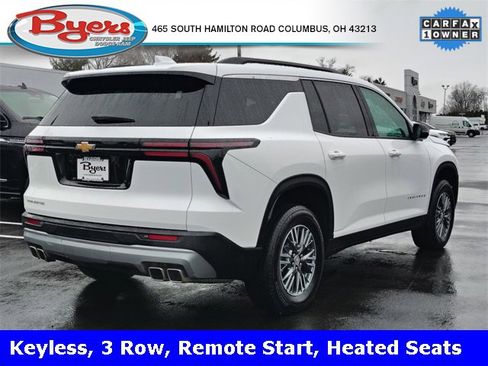 Used 2025 Chevrolet Traverse LT image 7