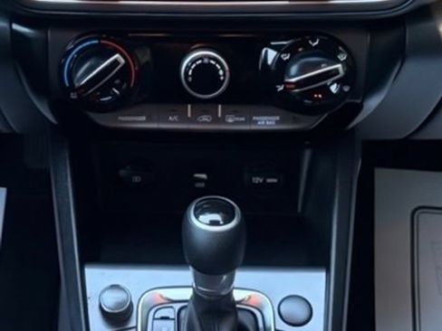 Used 2022 Hyundai Kona SEL w/ Cargo Package FWD image 17