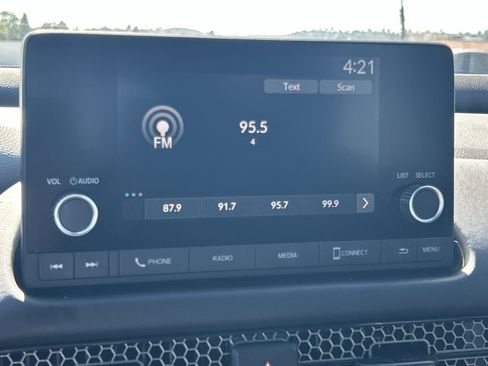 Certified 2024 Honda HR-V Sport image 12