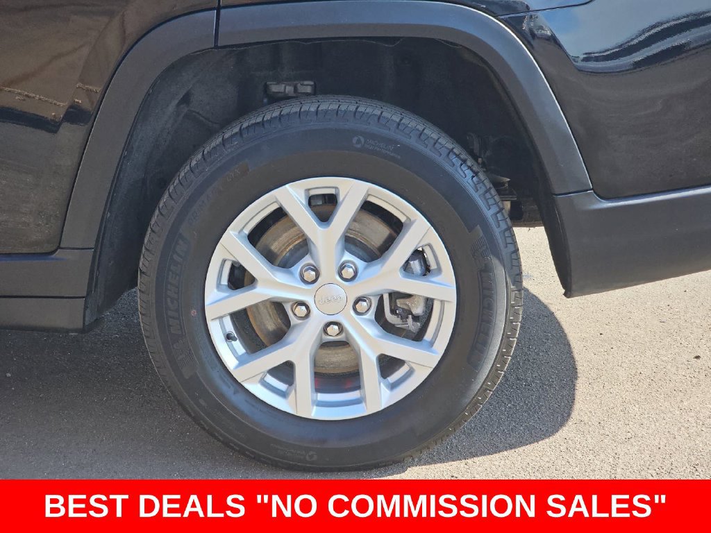 Used 2023 Jeep Grand Cherokee L Limited w/ Luxury Tech Group II AWD/4WD image 39