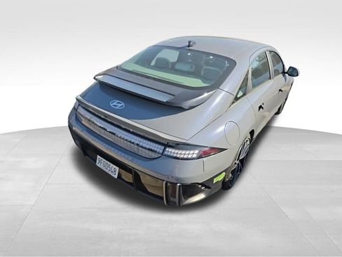 Used 2023 Hyundai Ioniq 6 SEL image 5