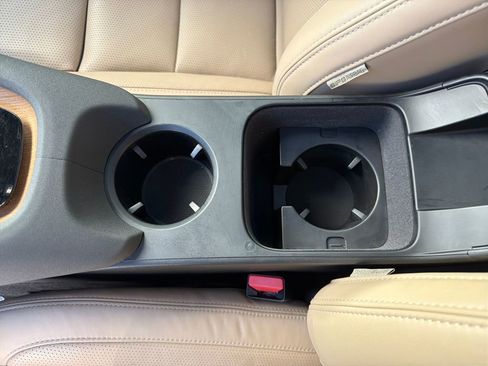 Used 2022 Polestar Polestar 2 w/ Plus Package image 23