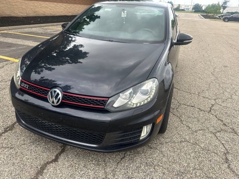 Used 2014 Volkswagen GTI Driver's Edition FWD image 12
