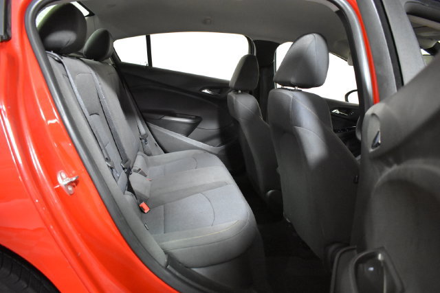 Used 2018 Chevrolet Cruze LS FWD image 24