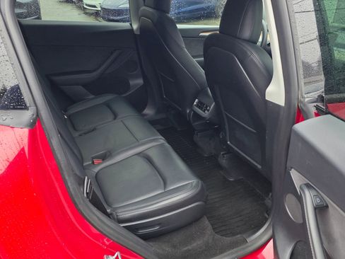 Used 2023 Tesla Model Y Long Range image 15
