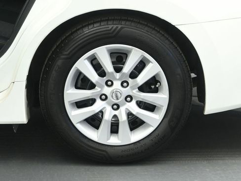 Used 2017 Nissan Altima 2.5 S w/ Power Driver Seat Package image 20