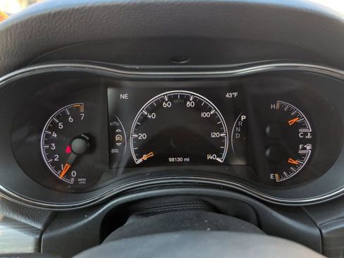 Used 2021 Jeep Grand Cherokee Limited X AWD/4WD image 22
