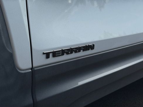 Used 2021 GMC Terrain SLT w/ Infotainment Package II AWD/4WD image 34