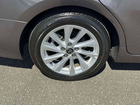 Used 2023 Toyota Camry LE image 10