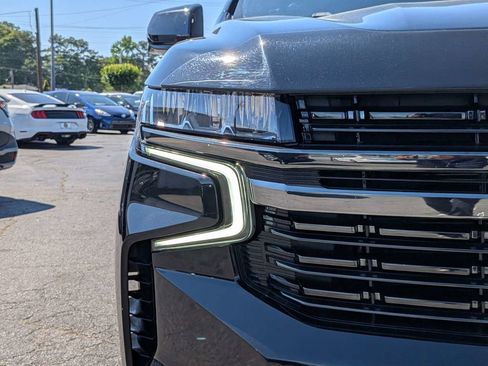 Used 2022 Chevrolet Tahoe RST w/ Sport Performance Package AWD/4WD image 11
