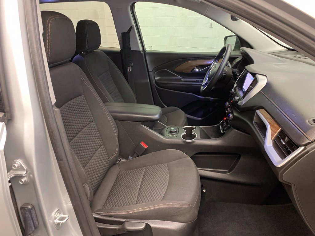 Used 2020 GMC Terrain SLE w/ Driver Convenience Package FWD image 14